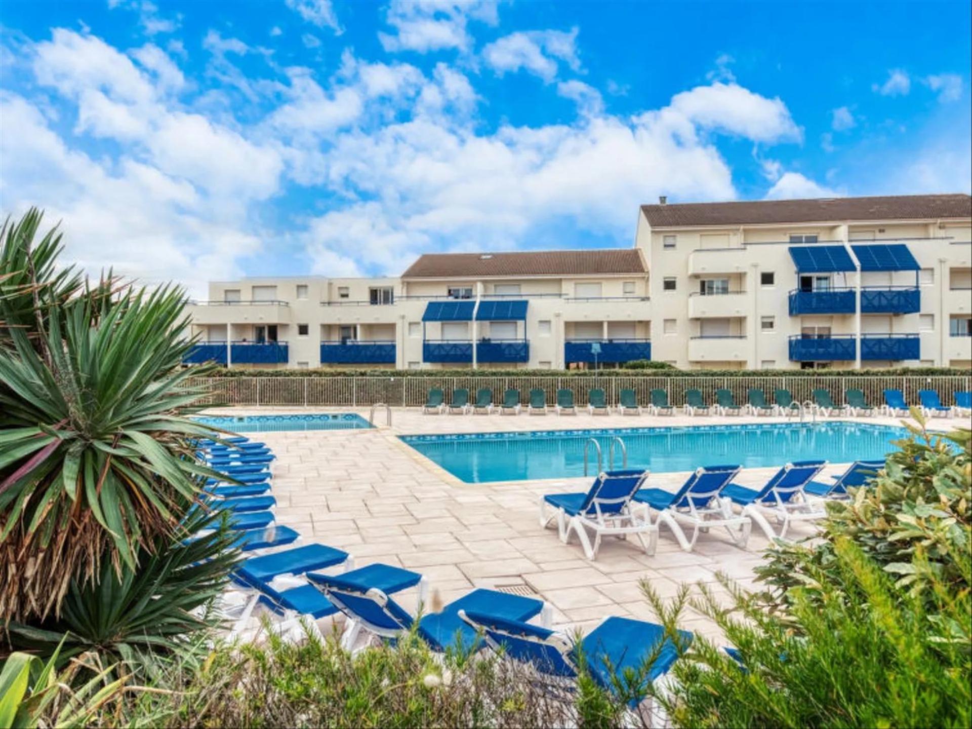 Charmant Appartement En Front De Mer Avec Piscine لاكانو المظهر الخارجي الصورة